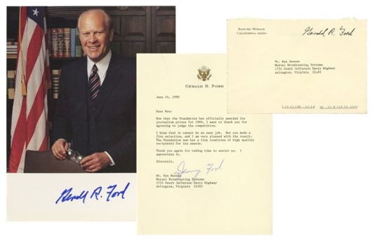 Gerald Ford Signed Letter and  Photo Lot of (2) 